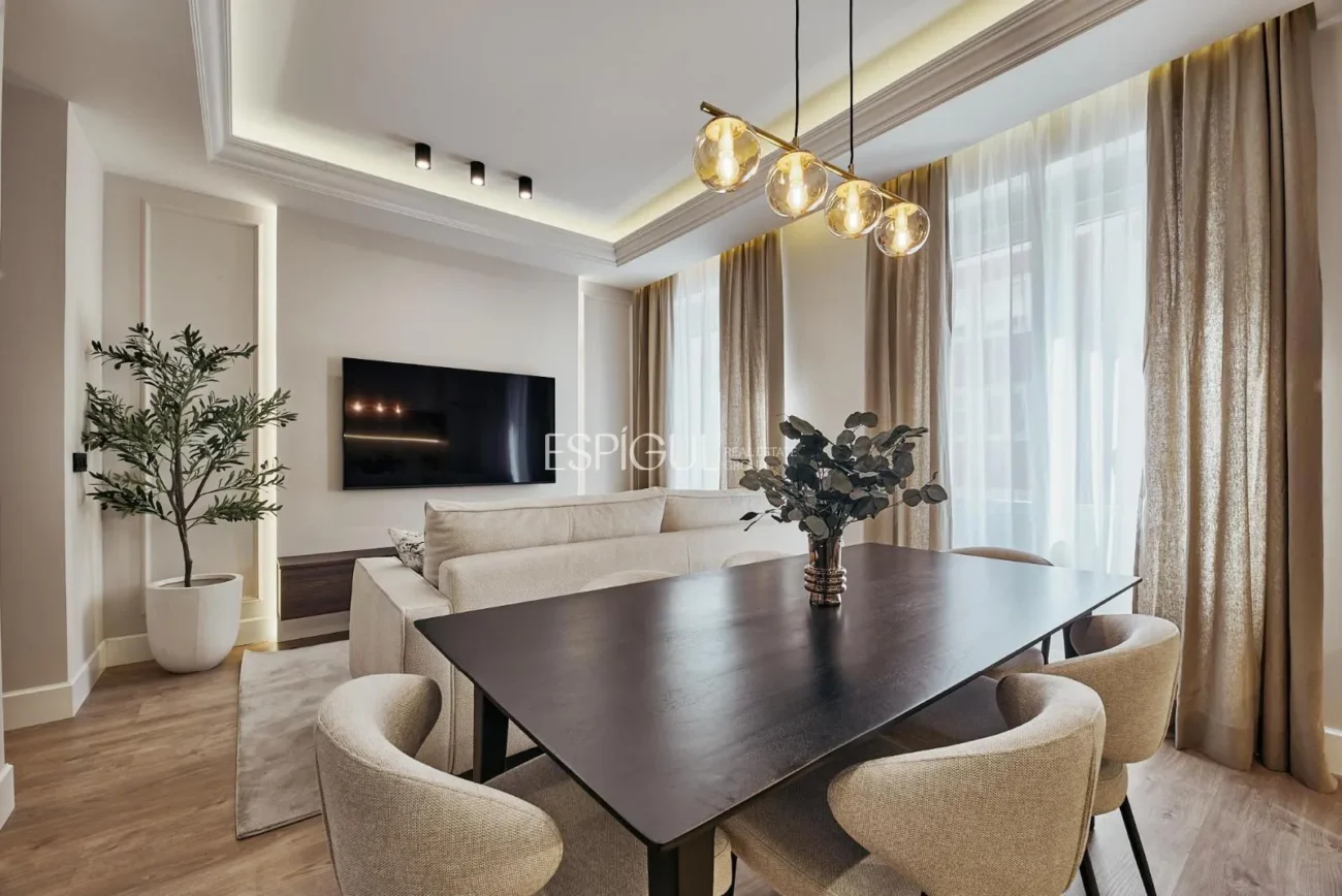 Hermoso piso en venta en Calle Don Ramon de La Cruz