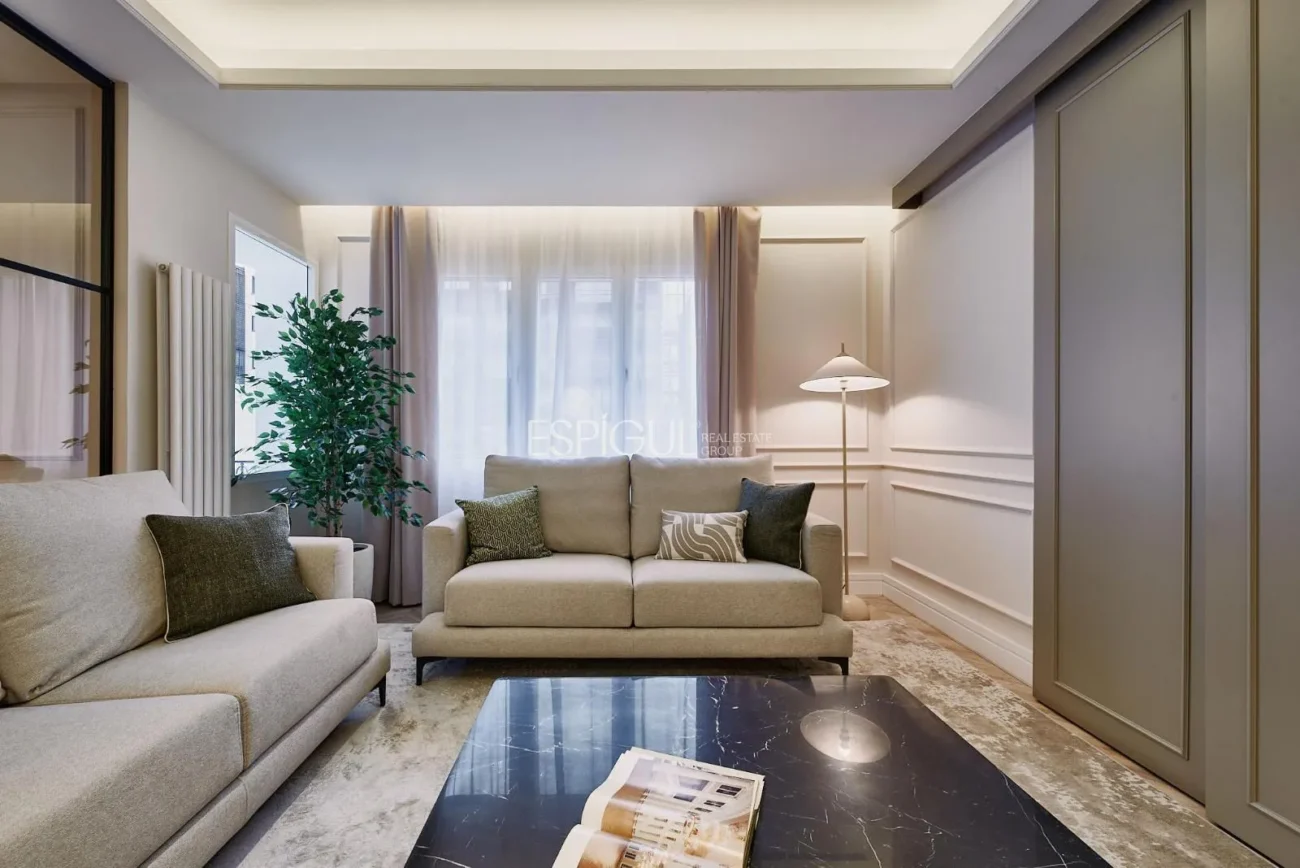 Impecable piso con balcon en Diego de Leon, Barrio de Salamanca