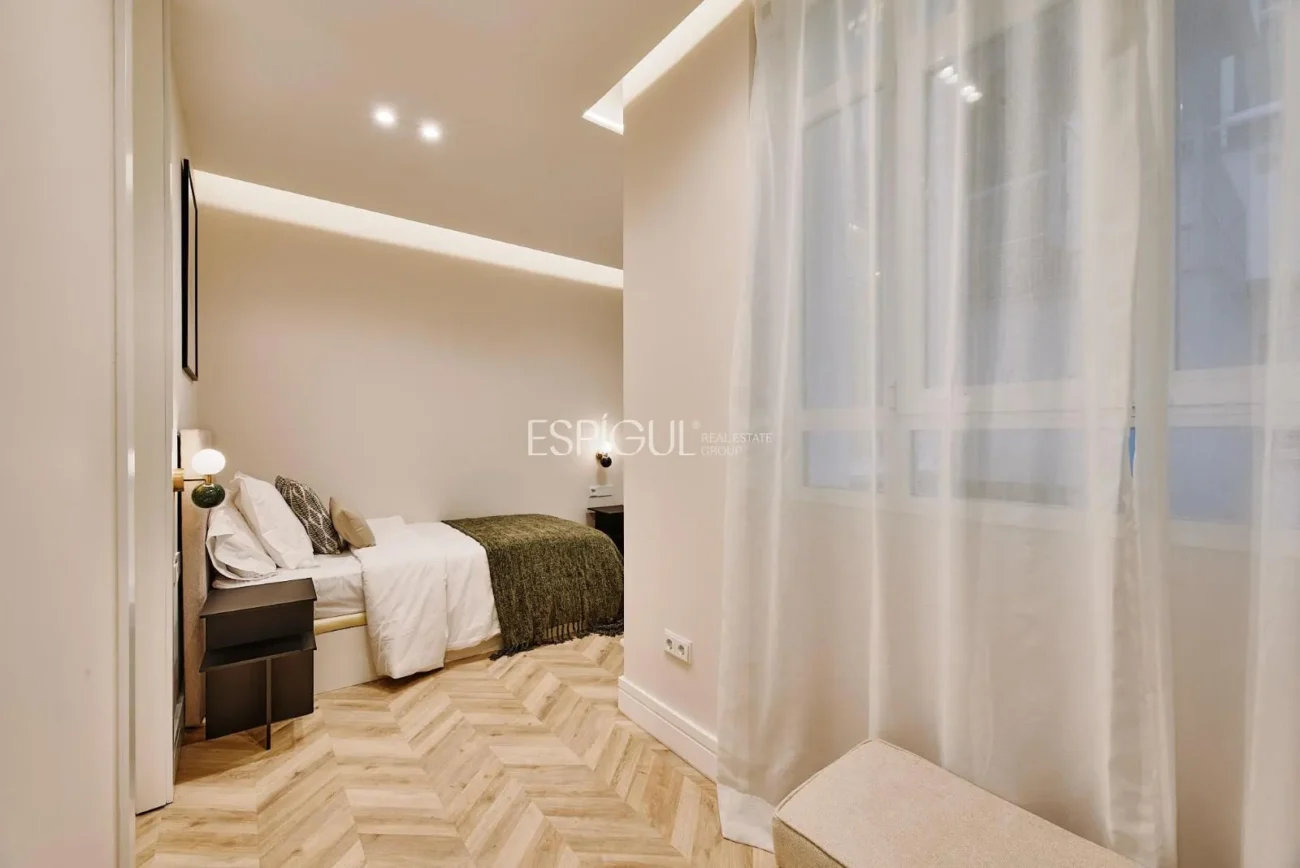 Impecable piso con balcon en Diego de Leon, Barrio de Salamanca