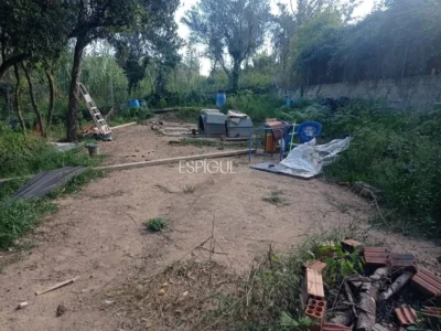 Parcela y casa de madera en Can Fornaca de Riudarenes