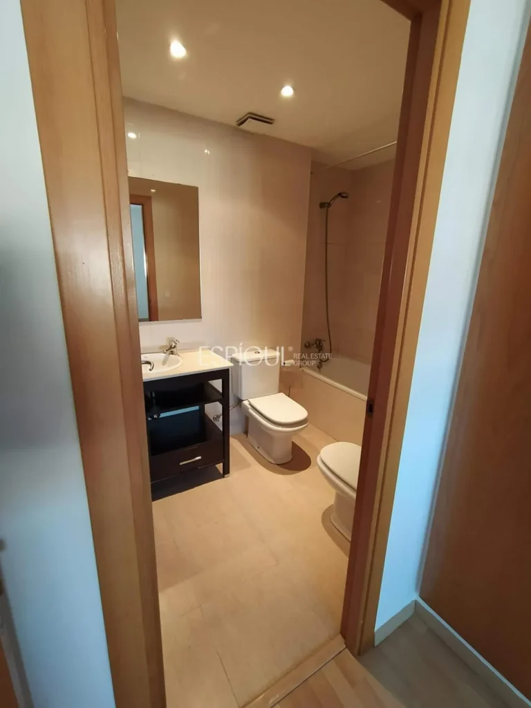 Appartement penthouse-duplex exclusif dans la rue Santa Maria de Gérone