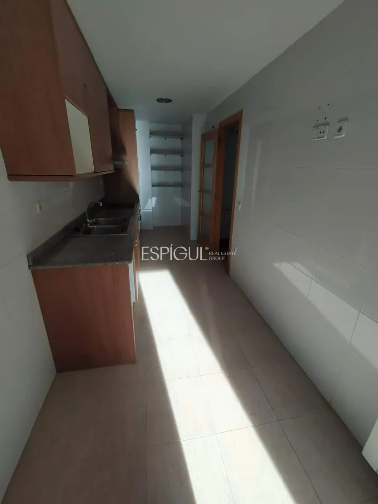 Appartement penthouse-duplex exclusif dans la rue Santa Maria de Gérone