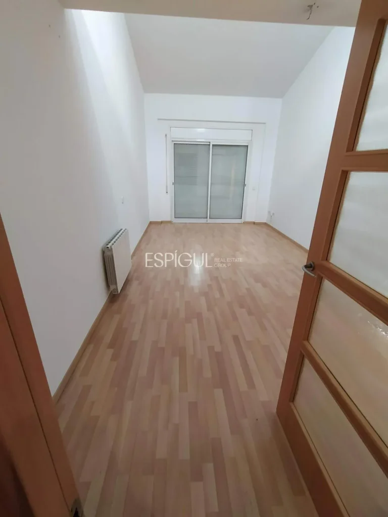 Appartement penthouse-duplex exclusif dans la rue Santa Maria de Gérone