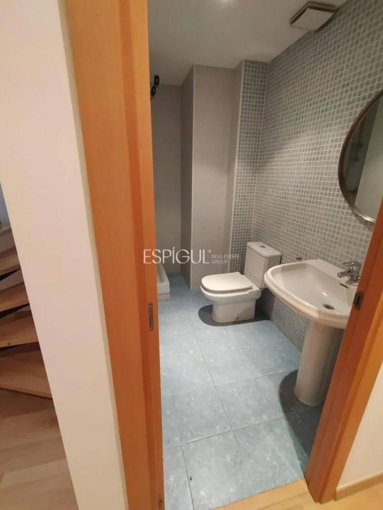 Appartement penthouse-duplex exclusif dans la rue Santa Maria de Gérone