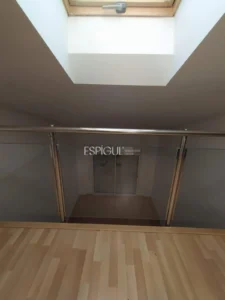 Appartement penthouse-duplex exclusif dans la rue Santa Maria de Gérone