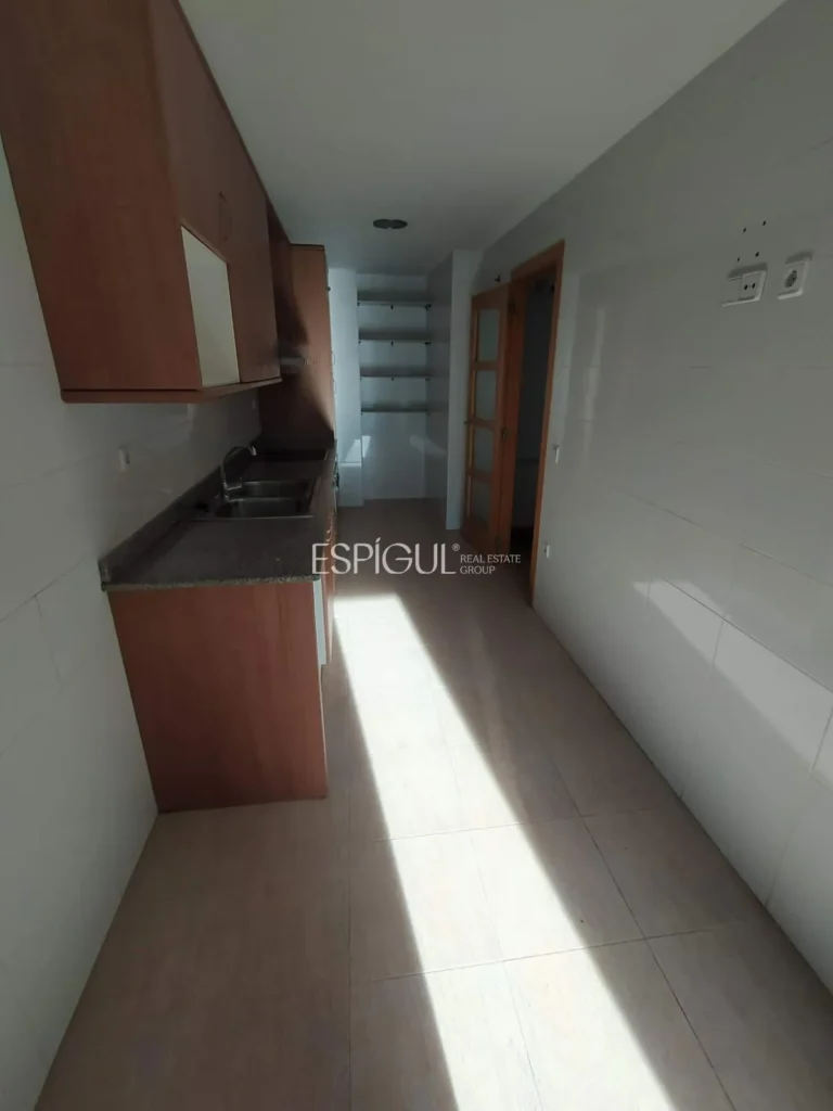 Appartement penthouse-duplex exclusif dans la rue Santa Maria de Gérone