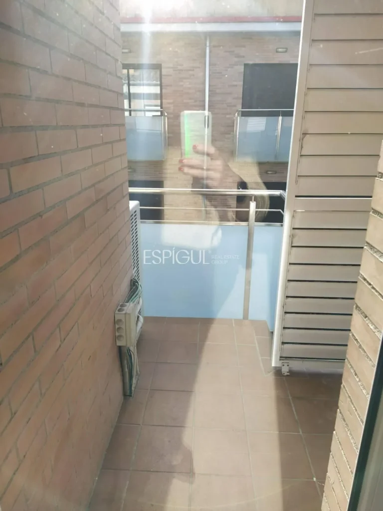 Appartement penthouse-duplex exclusif dans la rue Santa Maria de Gérone