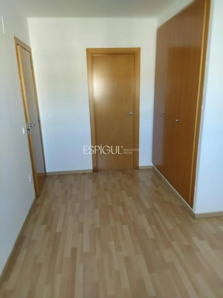 Appartement penthouse-duplex exclusif dans la rue Santa Maria de Gérone