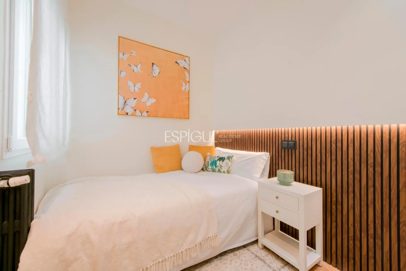 Appartement de luxe flambant neuf dans un immeuble classique – Quartier de Salamanque