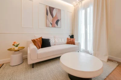 Appartement de luxe flambant neuf dans un immeuble classique – Quartier de Salamanque