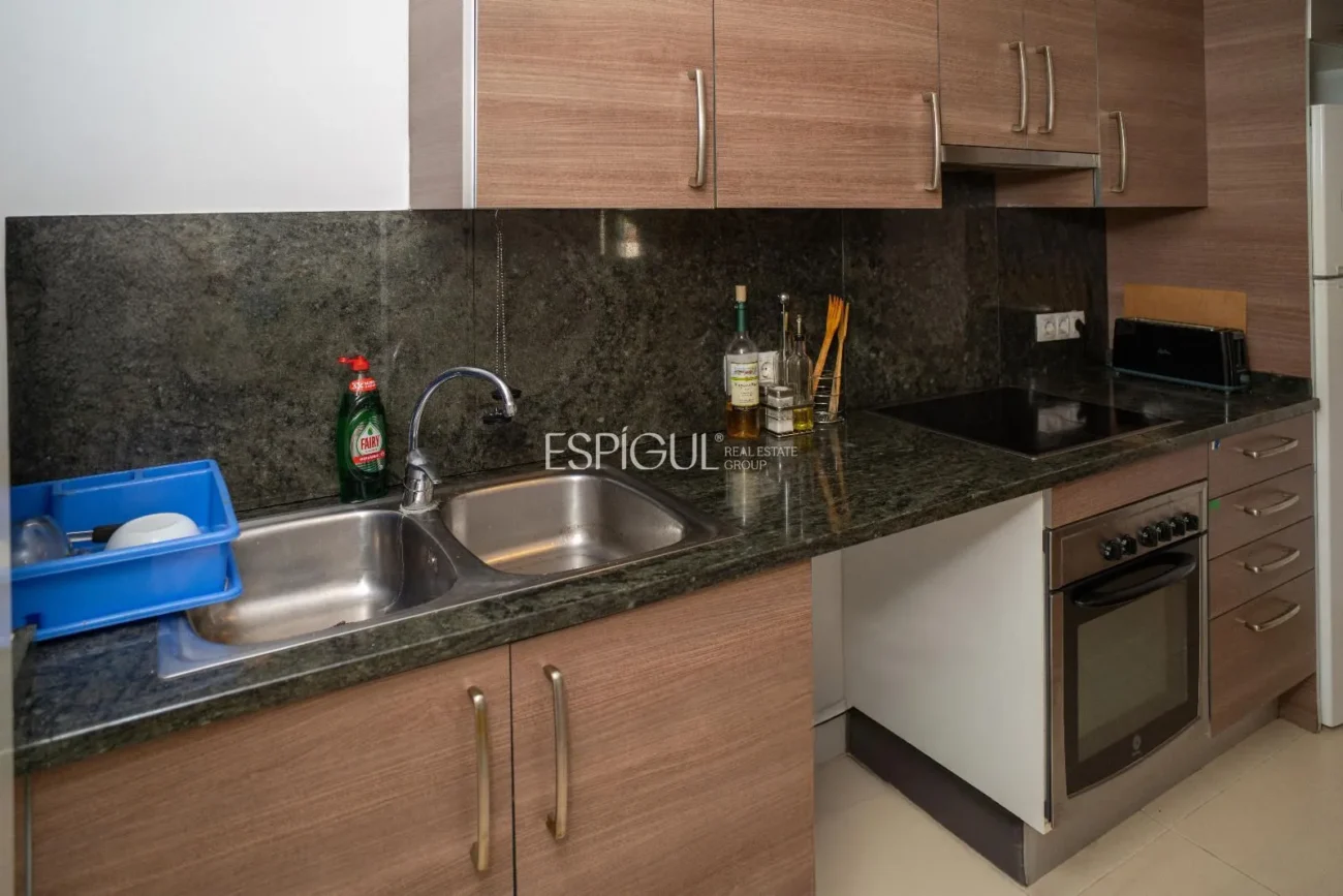 Piso en venta en Girona con dos habitaciones