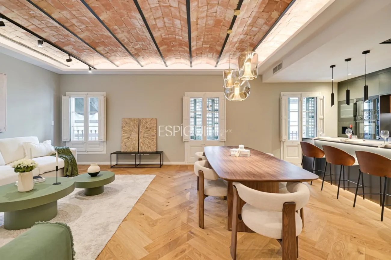 Piso en venta en Via Laietana