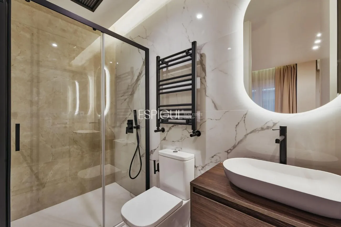 Renovated Apartment in Calle General Pardiñas, Goya