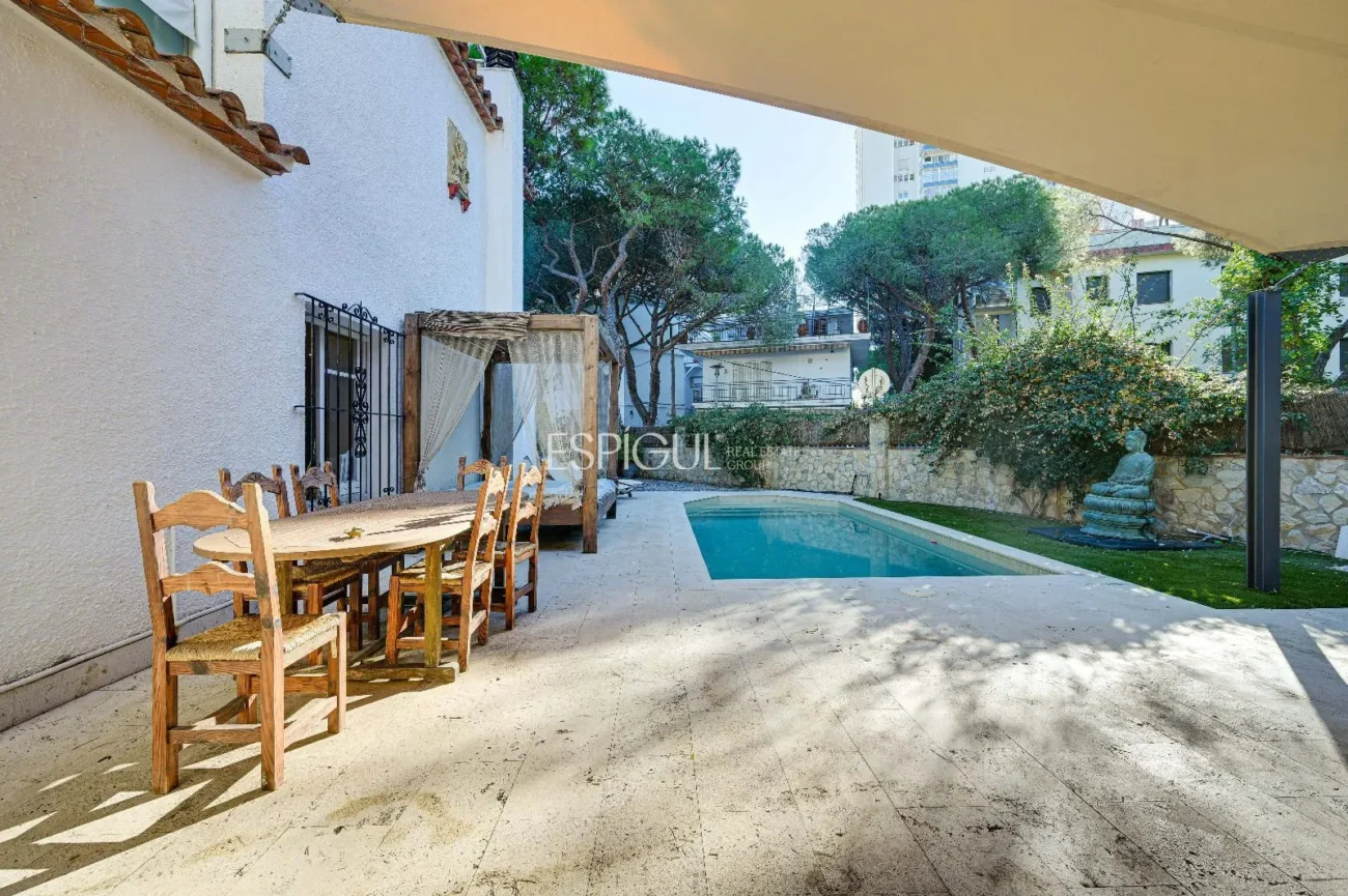 Villa María José – Mediterranean Elegance in the Heart of Platja d’Aro