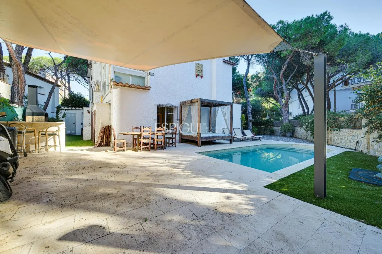 Villa María José – Mediterranean Elegance in the Heart of Platja d’Aro