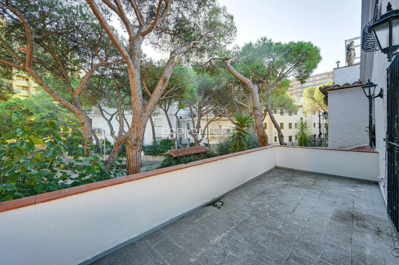 Villa María José – Mediterranean Elegance in the Heart of Platja d’Aro