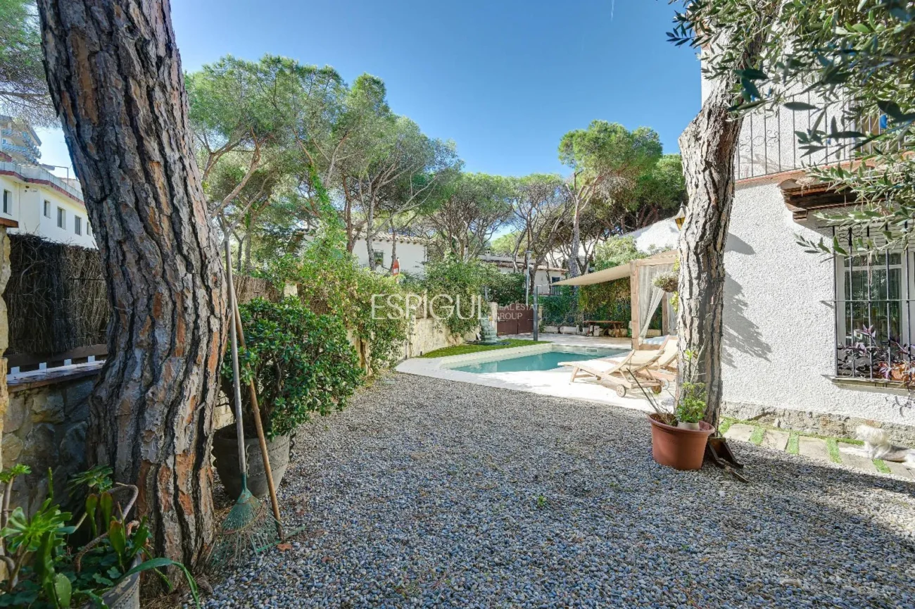 Villa María José – Mediterranean Elegance in the Heart of Platja d’Aro