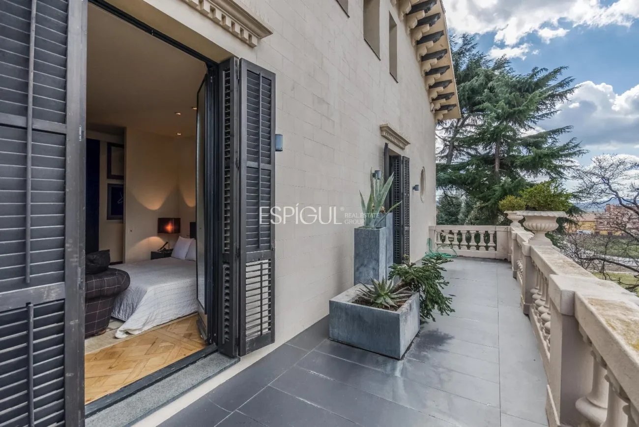 Casa modernista única de 1914 completament restaurada i reformada