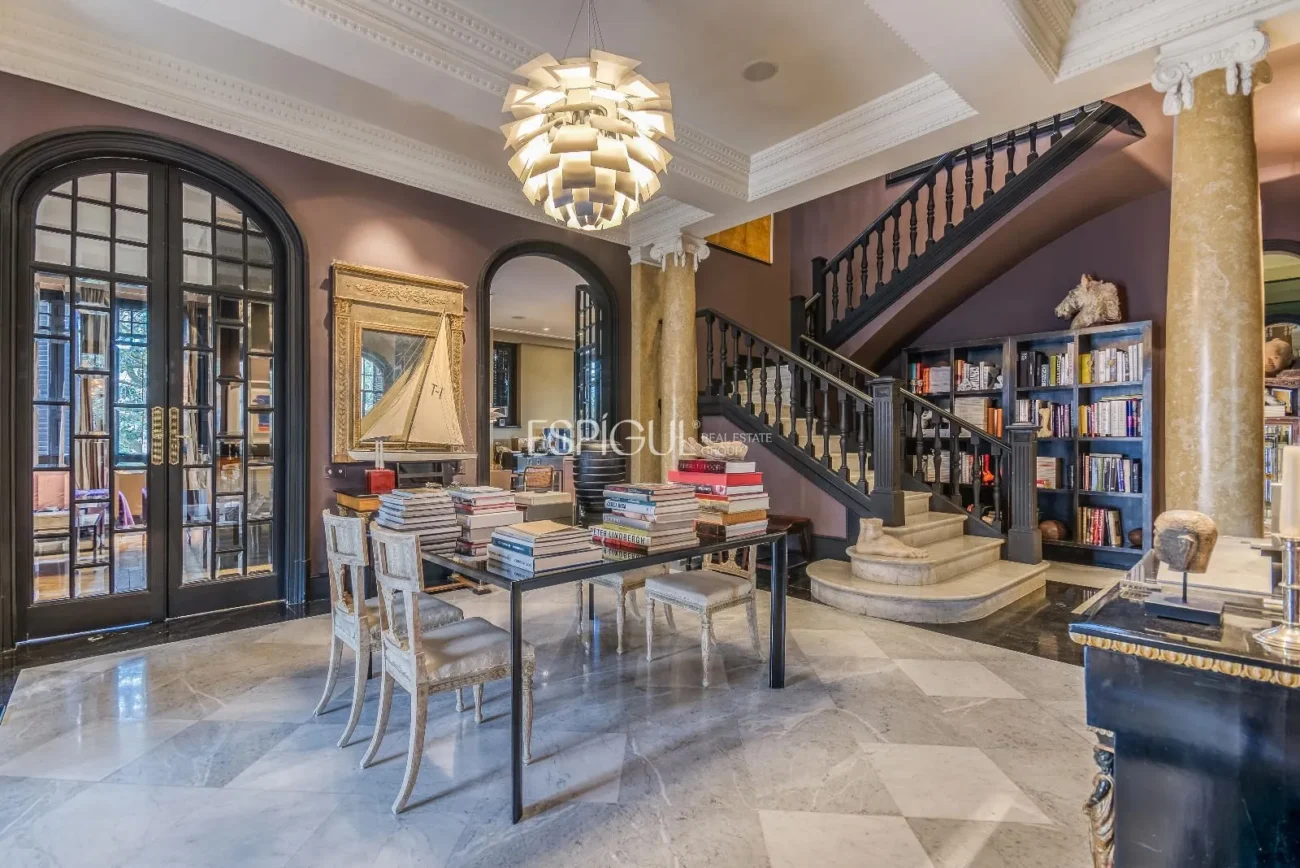 Casa modernista única de 1914 completament restaurada i reformada