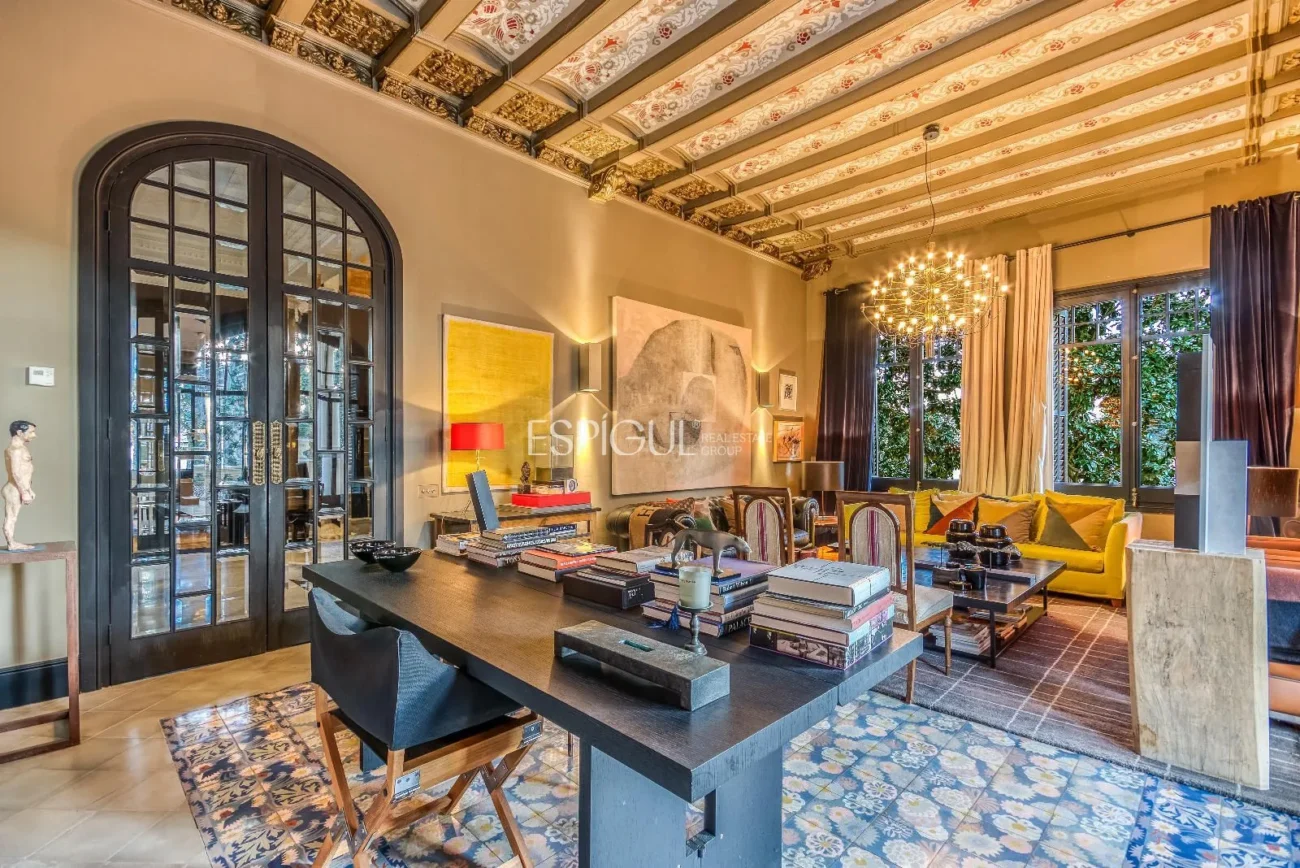 Casa modernista única de 1914 completament restaurada i reformada