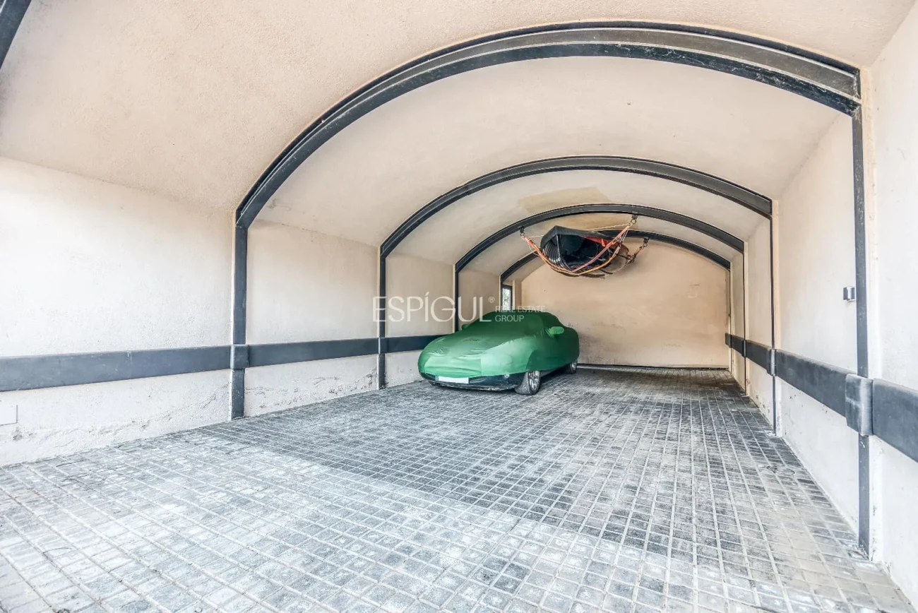 Casa modernista única de 1914 completament restaurada i reformada