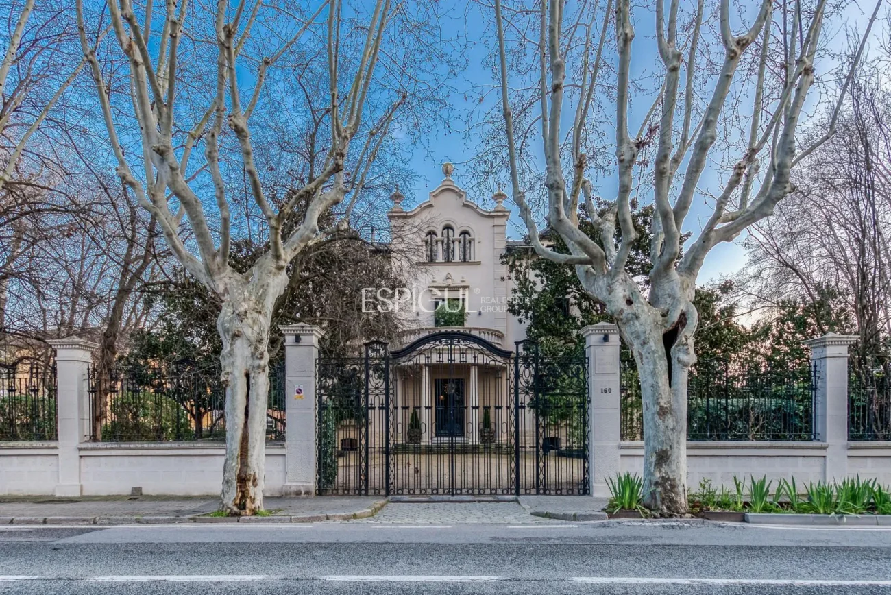Casa modernista única de 1914 completament restaurada i reformada