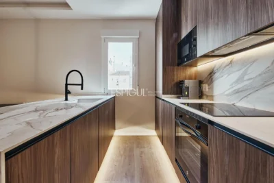 Renovated Apartment in Calle Lope De Rueda, Retiro