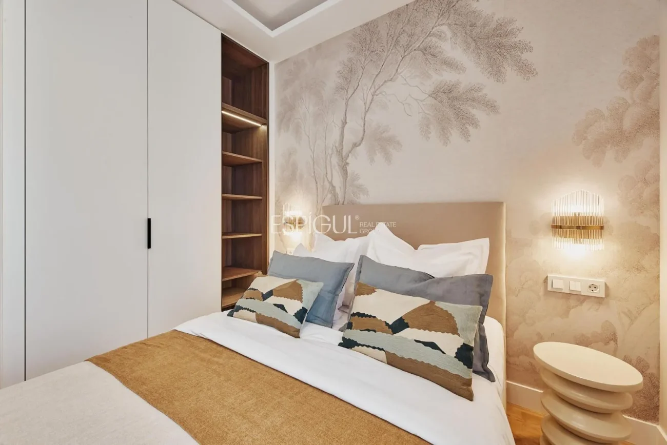 Renovated Apartment in Calle Lope De Rueda, Retiro