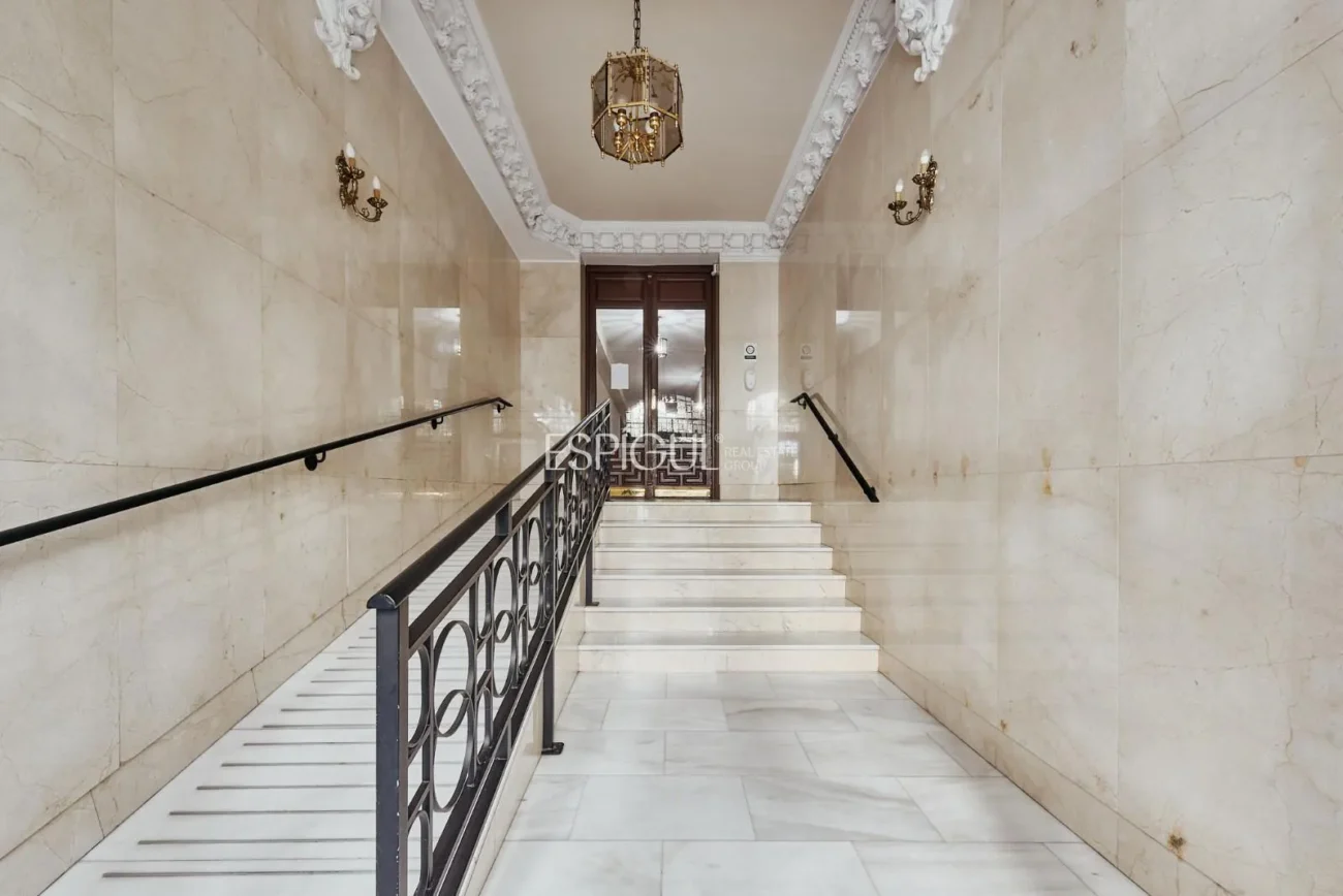 Renovated Apartment in Calle Lope De Rueda, Retiro