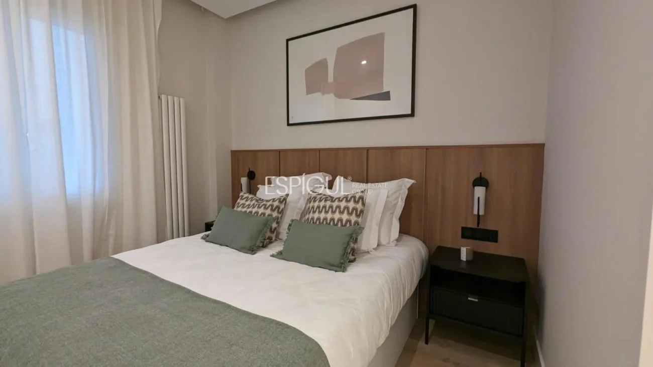 Renovated home on Calle Principe de Vergara, Salamanca District