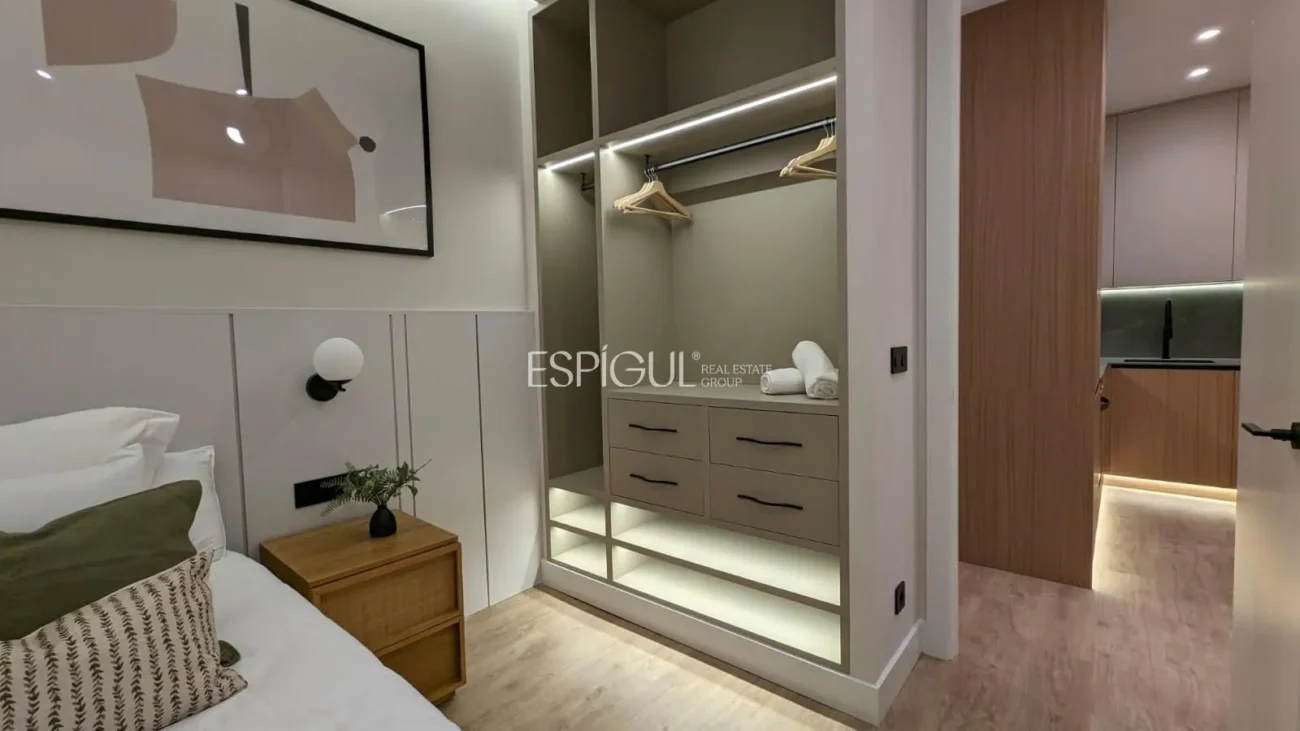Renovated home on Calle Principe de Vergara, Salamanca District