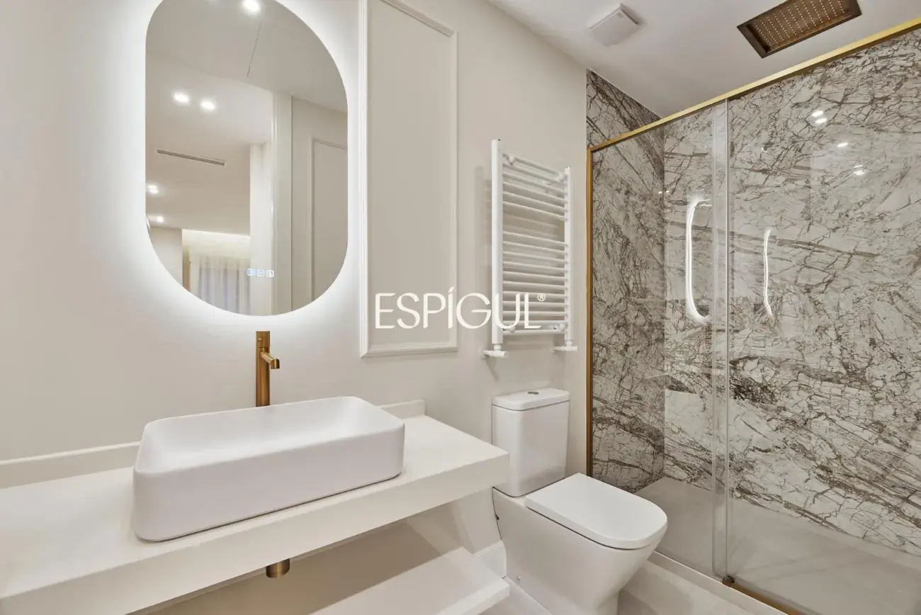 Vivienda reformada exterior en Calle Maria de Molina, Barrio de Salamanca