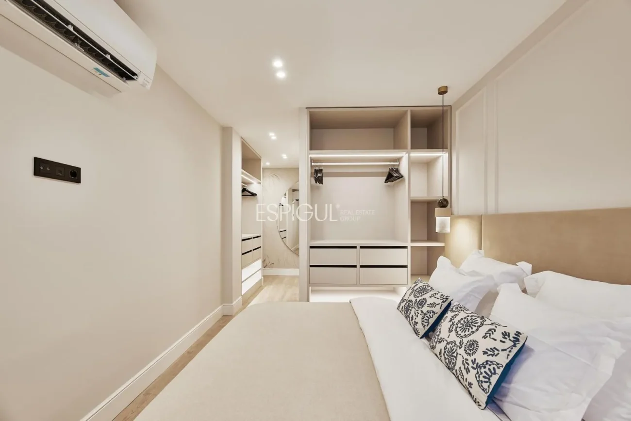 Vivienda reformada y exterior en Calle Conde de Peñalver, Lista