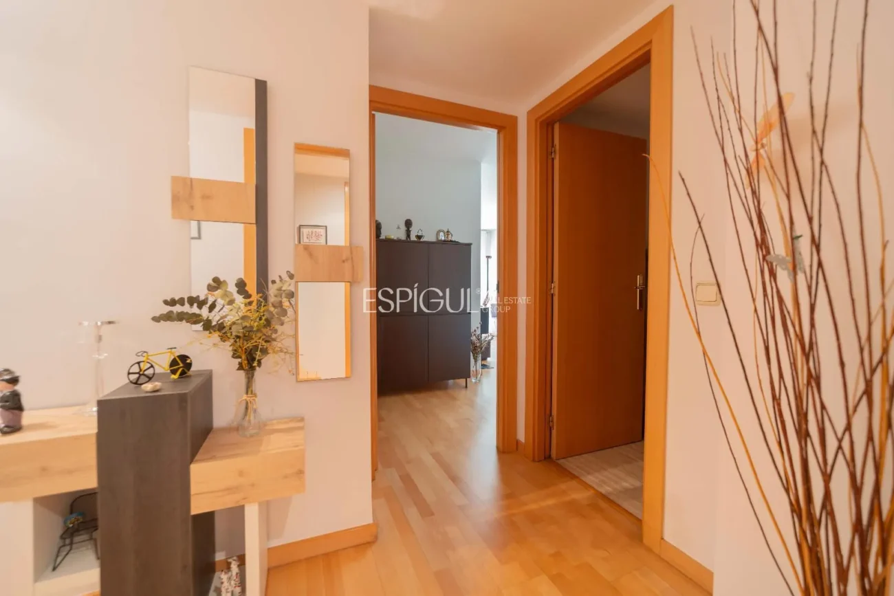 Acogedor piso de 2 habitaciones en pleno Parc Migdia