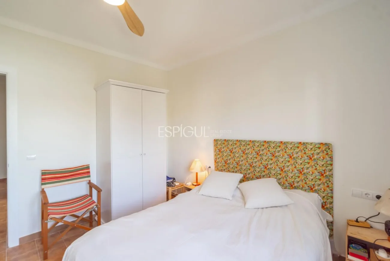 Amplia casa reformada de 6 habitaciones con jardín en Palafrugell