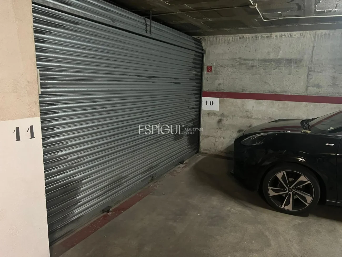 Exclusive Double Closed Parking in Salt