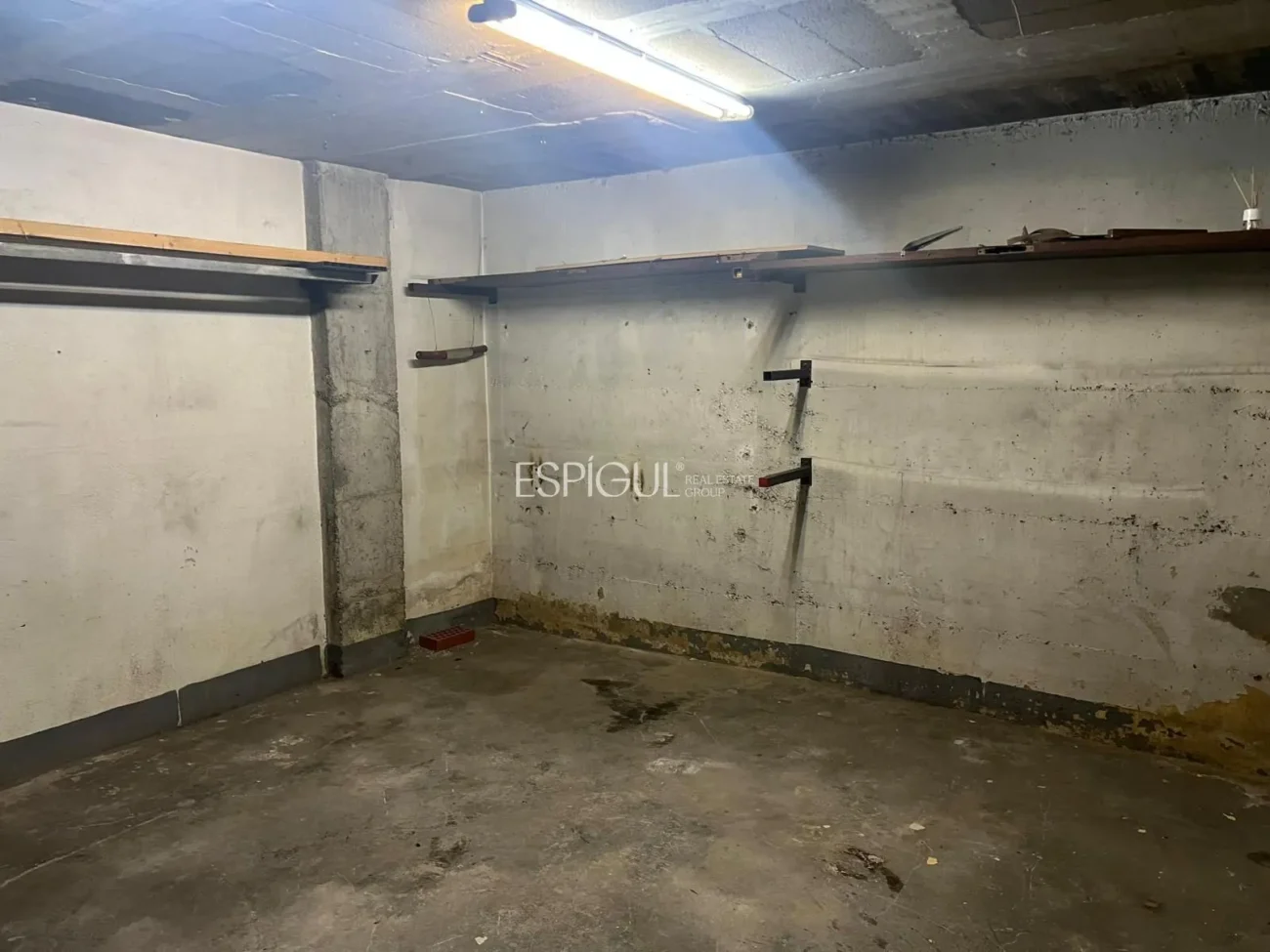 Exclusive Double Closed Parking in Salt