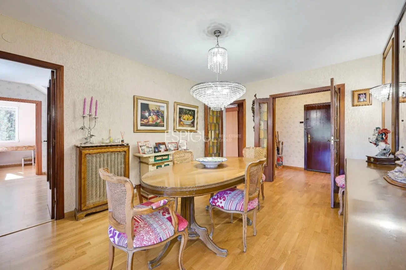 Ático Dúplex a reformar en venta en Eixample