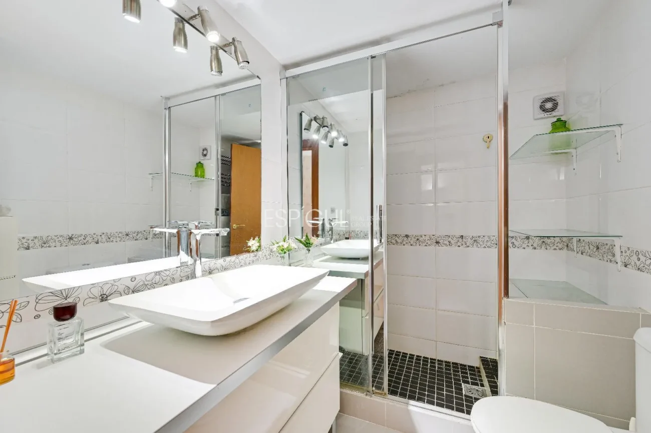 Ático Dúplex a reformar en venta en Eixample