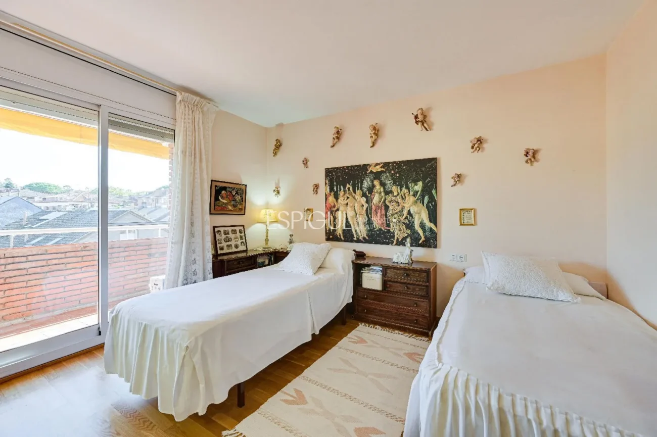 Ático Dúplex a reformar en venta en Eixample