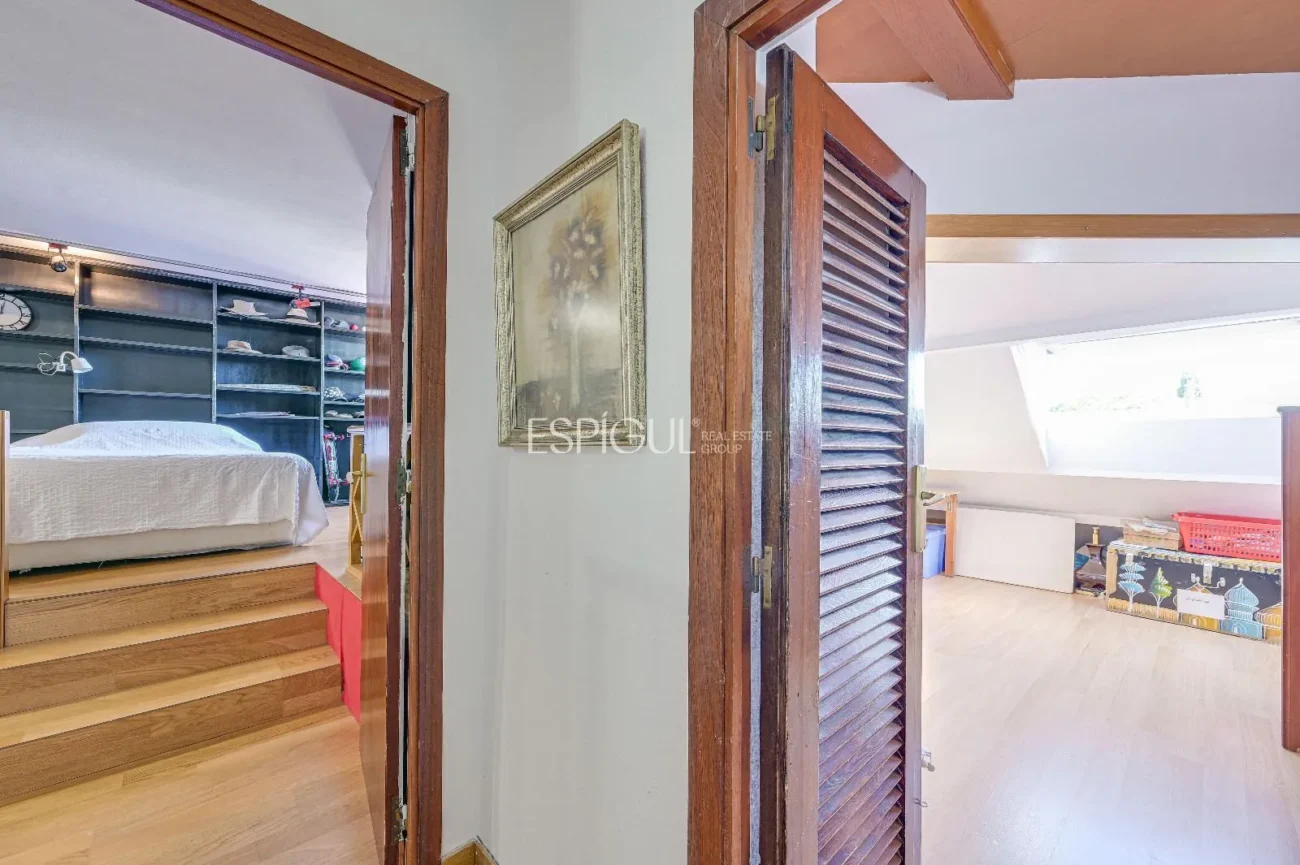 Ático Dúplex a reformar en venta en Eixample