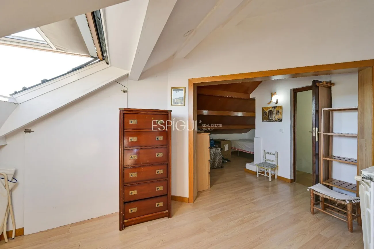 Ático Dúplex a reformar en venta en Eixample