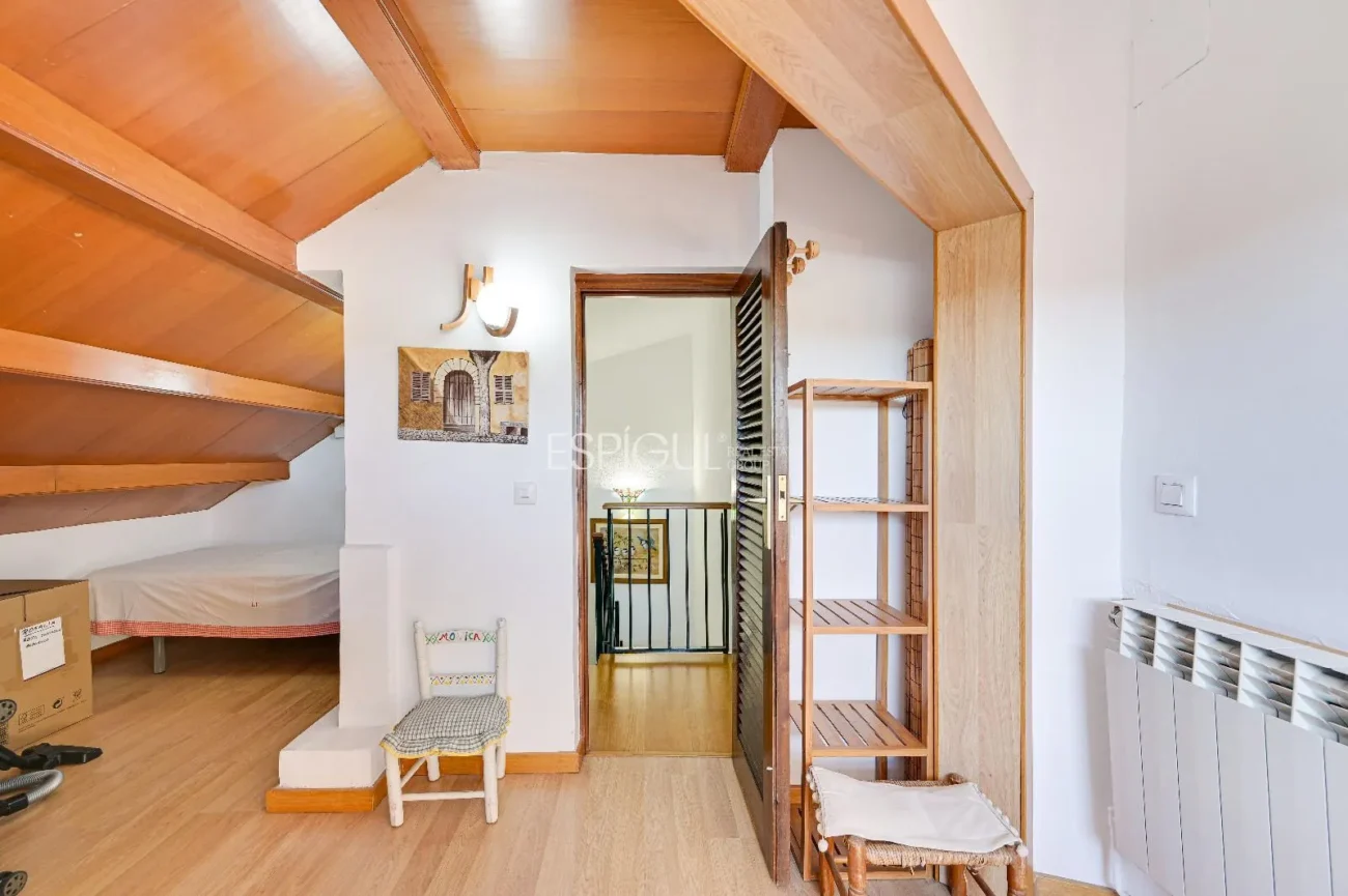 Ático Dúplex a reformar en venta en Eixample