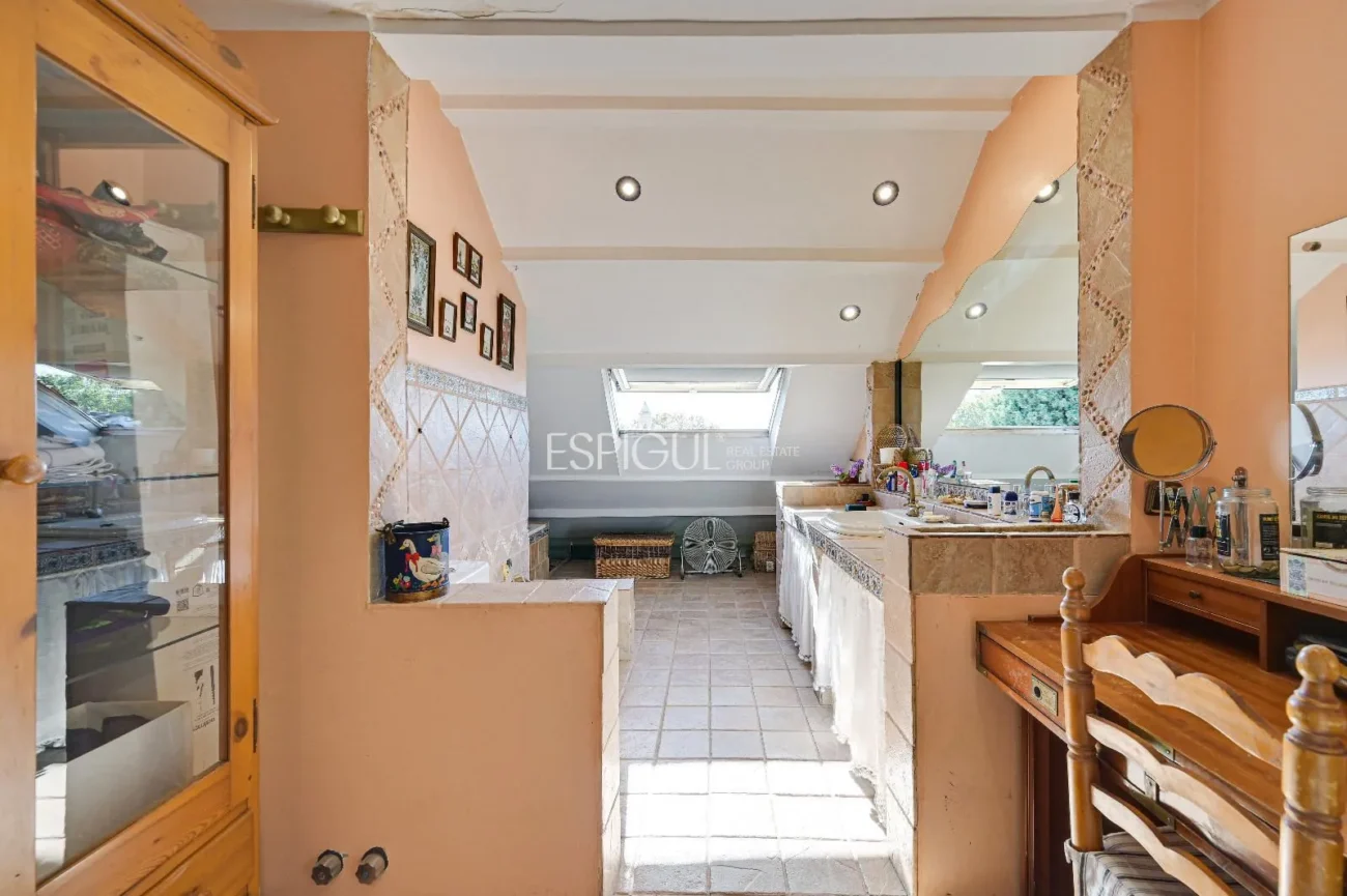 Ático Dúplex a reformar en venta en Eixample