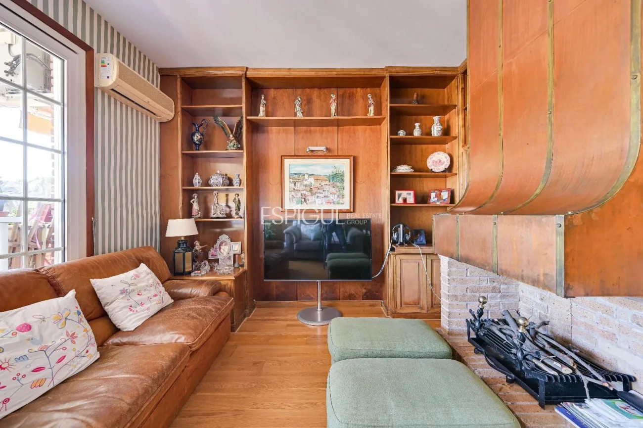 Ático Dúplex a reformar en venta en Eixample