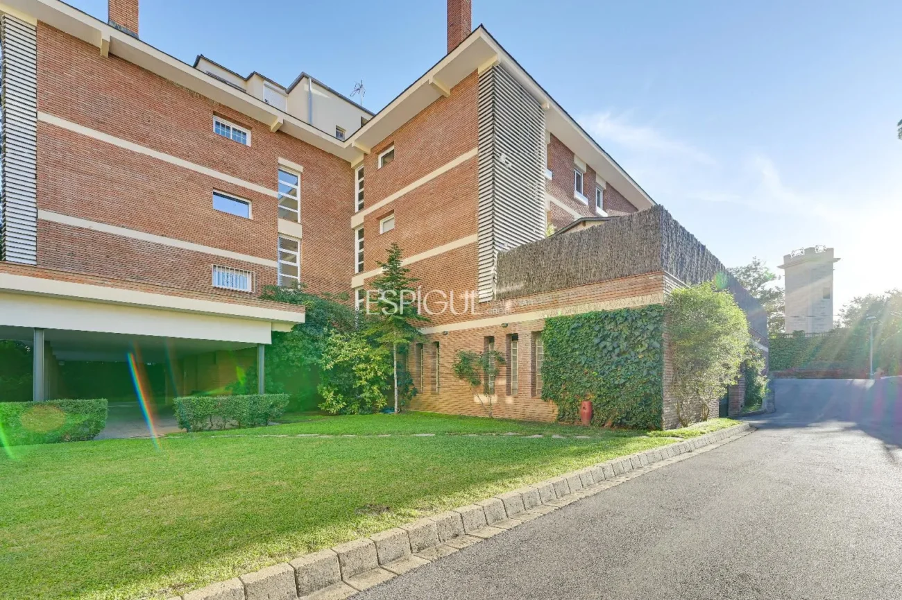 Ático Dúplex a reformar en venta en Eixample