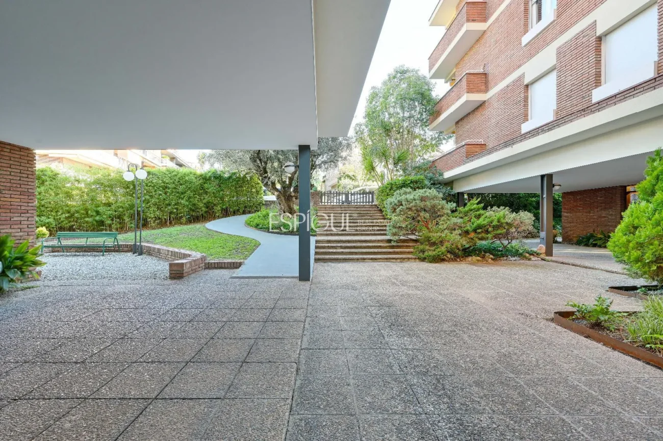 Ático Dúplex a reformar en venta en Eixample