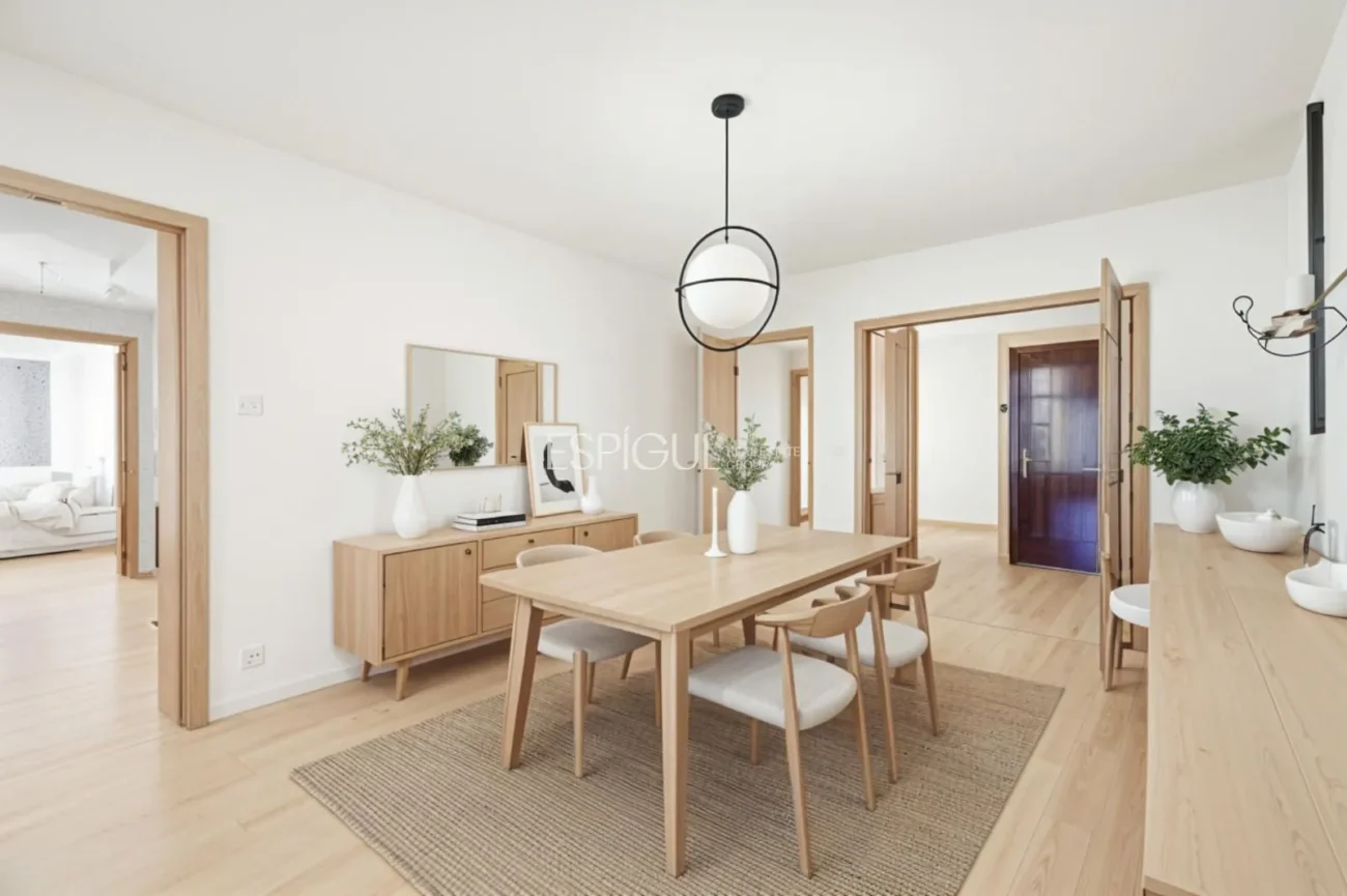 Ático Dúplex a reformar en venta en Eixample