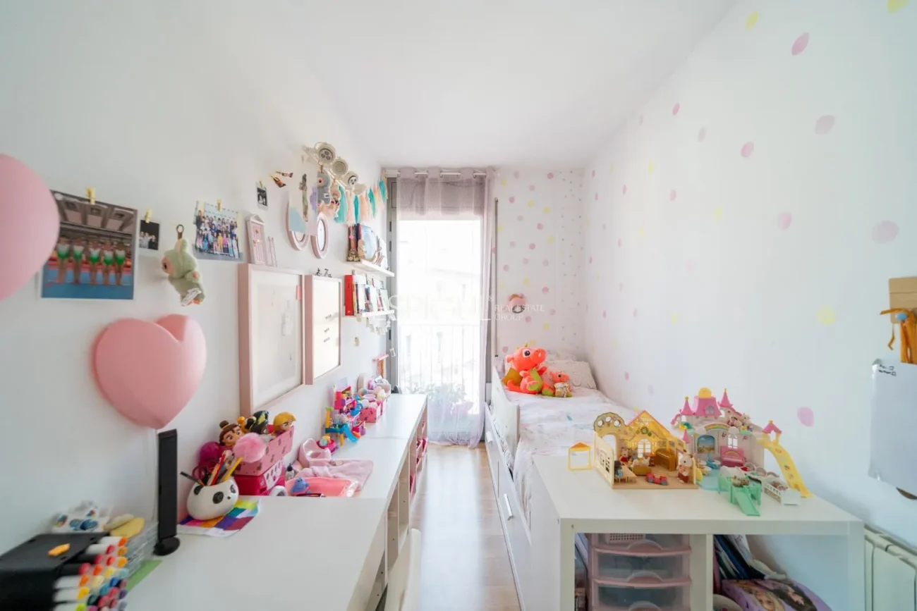 Ático Dúplex con Terraza en Salt