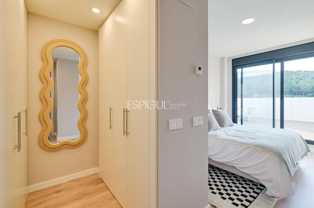 Ático dúplex de obra nueva en Montgat a 100 m del mar